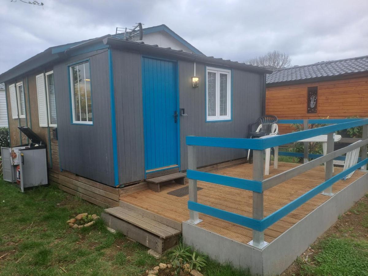Chalet Pour 5 Personnes Equipe Sur Emplacement Privatif Dans Camping 4 Etoiles Appartenant Et Gere Par Un Particulier Hotel Foix Ngoại thất bức ảnh