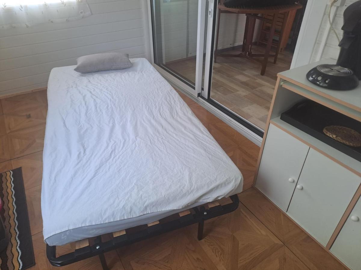 Chalet Pour 5 Personnes Equipe Sur Emplacement Privatif Dans Camping 4 Etoiles Appartenant Et Gere Par Un Particulier Hotel Foix Ngoại thất bức ảnh